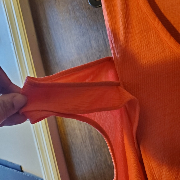 Top - Picture 3 of 7